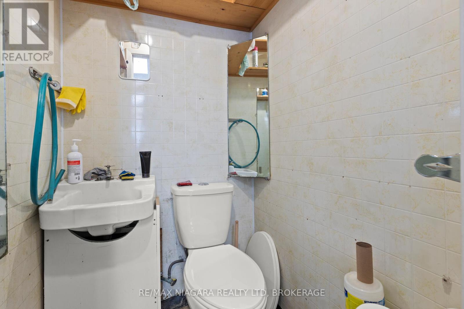 1530 Niagara Stone Road, Niagara-On-The-Lake, Ontario  L0S 1J0 - Photo 14 - X13523220
