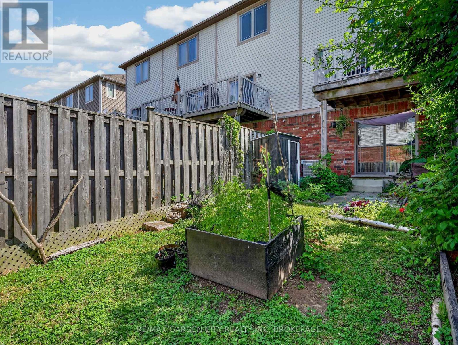 91 Willow Lane, Grimsby, Ontario  L3M 0B2 - Photo 41 - X13525560
