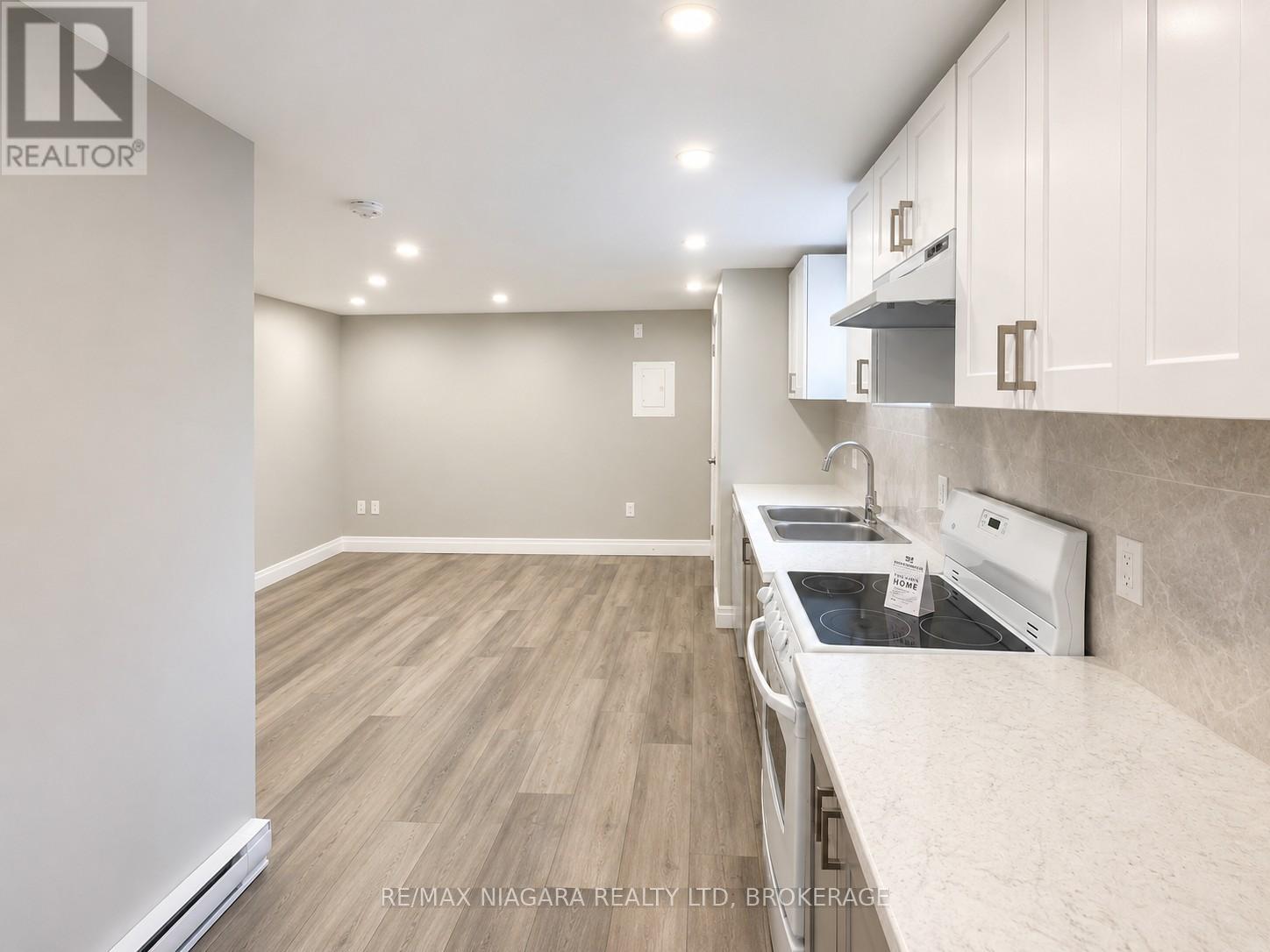 B1 - 143 Westchester Crescent, St. Catharines, Ontario  L2P 2N8 - Photo 2 - X13528100