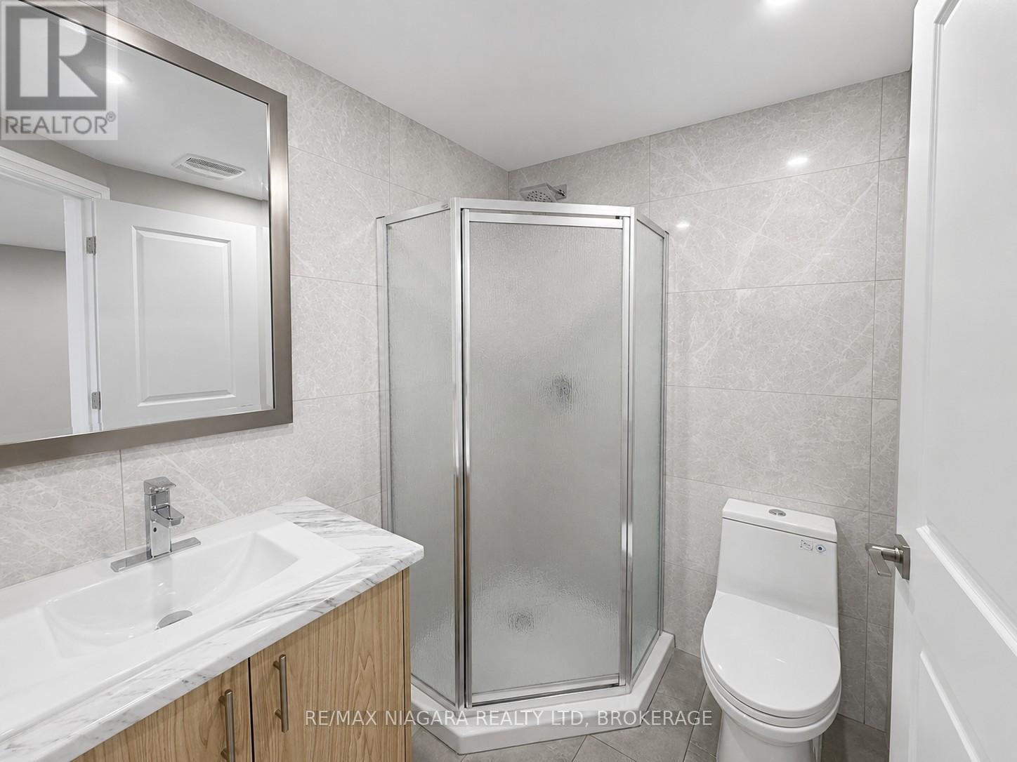 B1 - 143 Westchester Crescent, St. Catharines, Ontario  L2P 2N8 - Photo 4 - X13528100
