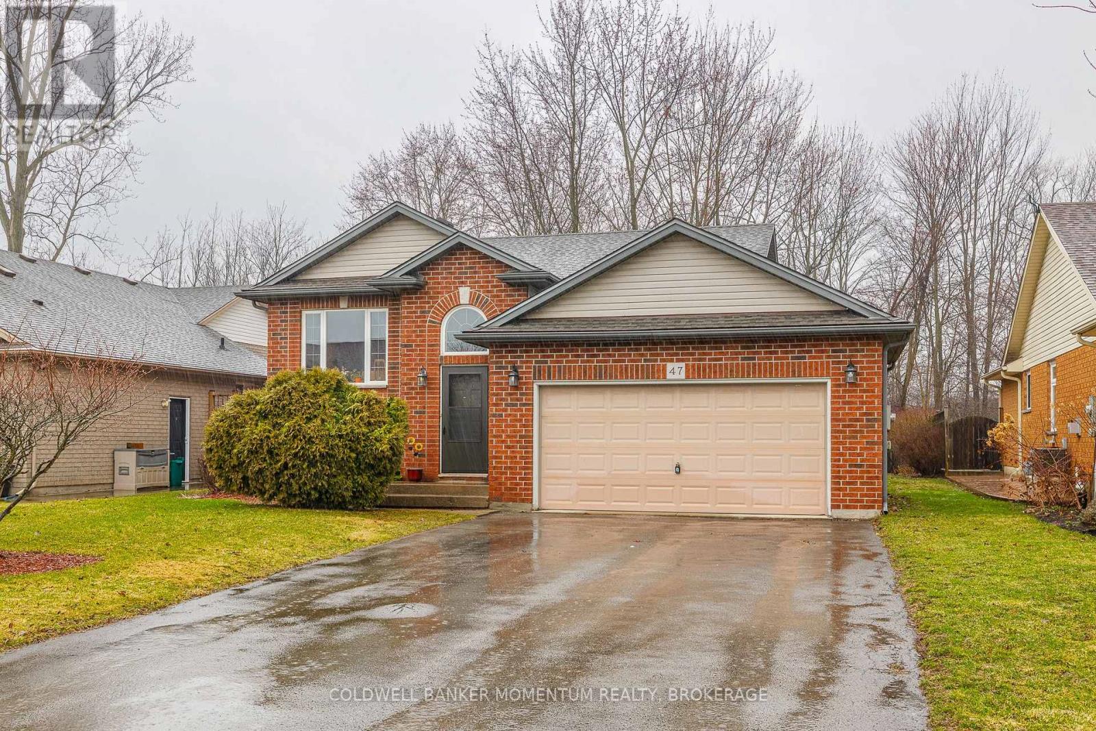 47 Thorold Avenue, Thorold, Ontario  L0S 1K0 - Photo 1 - X13531258