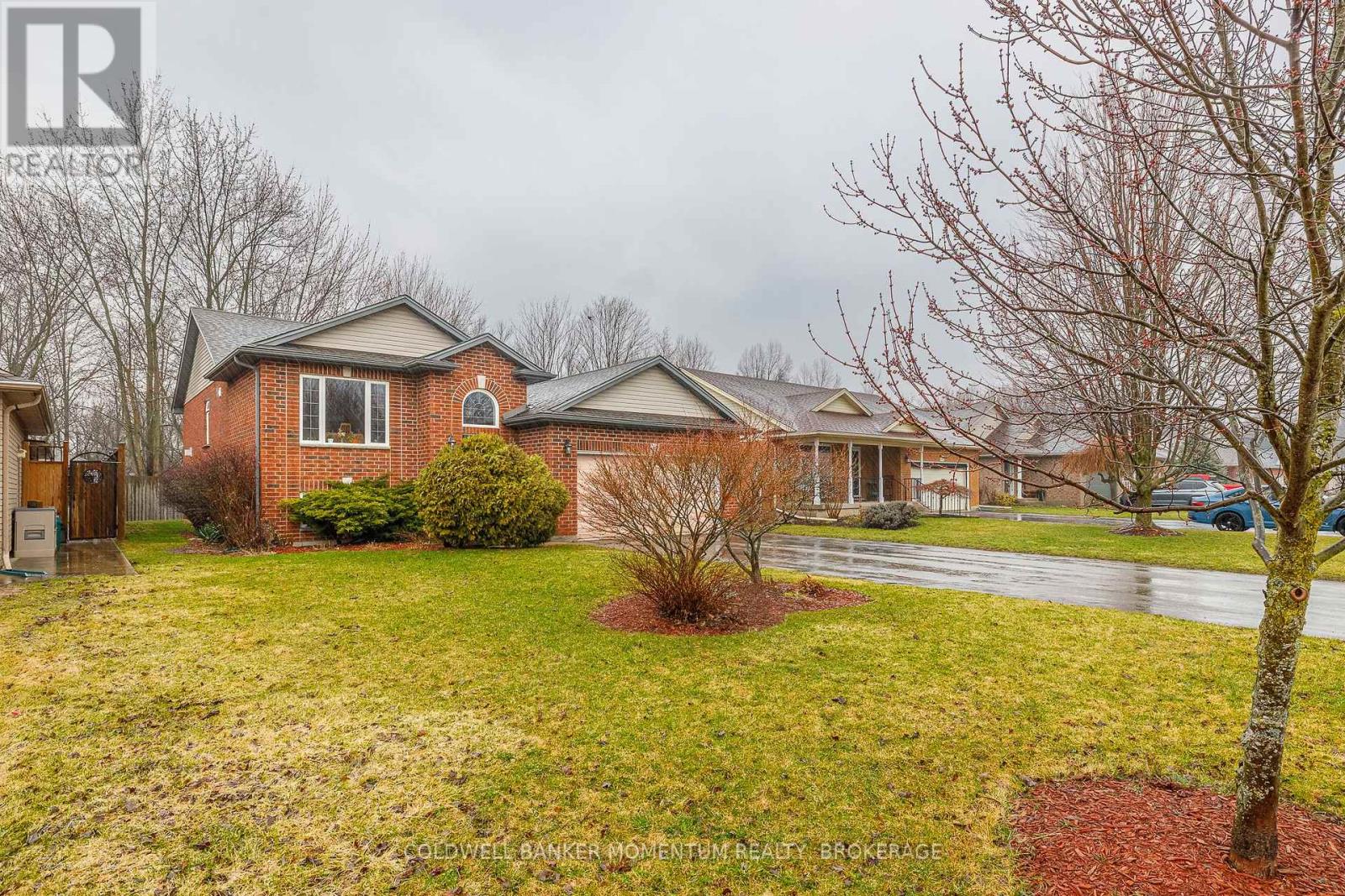 47 Thorold Avenue, Thorold, Ontario  L0S 1K0 - Photo 2 - X13531258