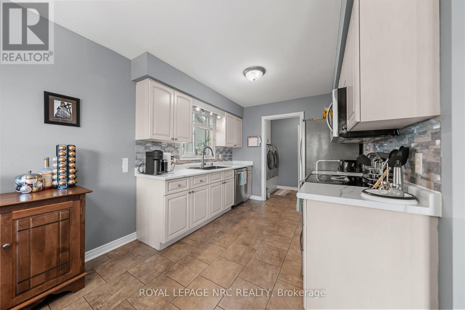 1052 Vansickle Road N, St. Catharines, Ontario  L2S 2X3 - Photo 15 - X13533166