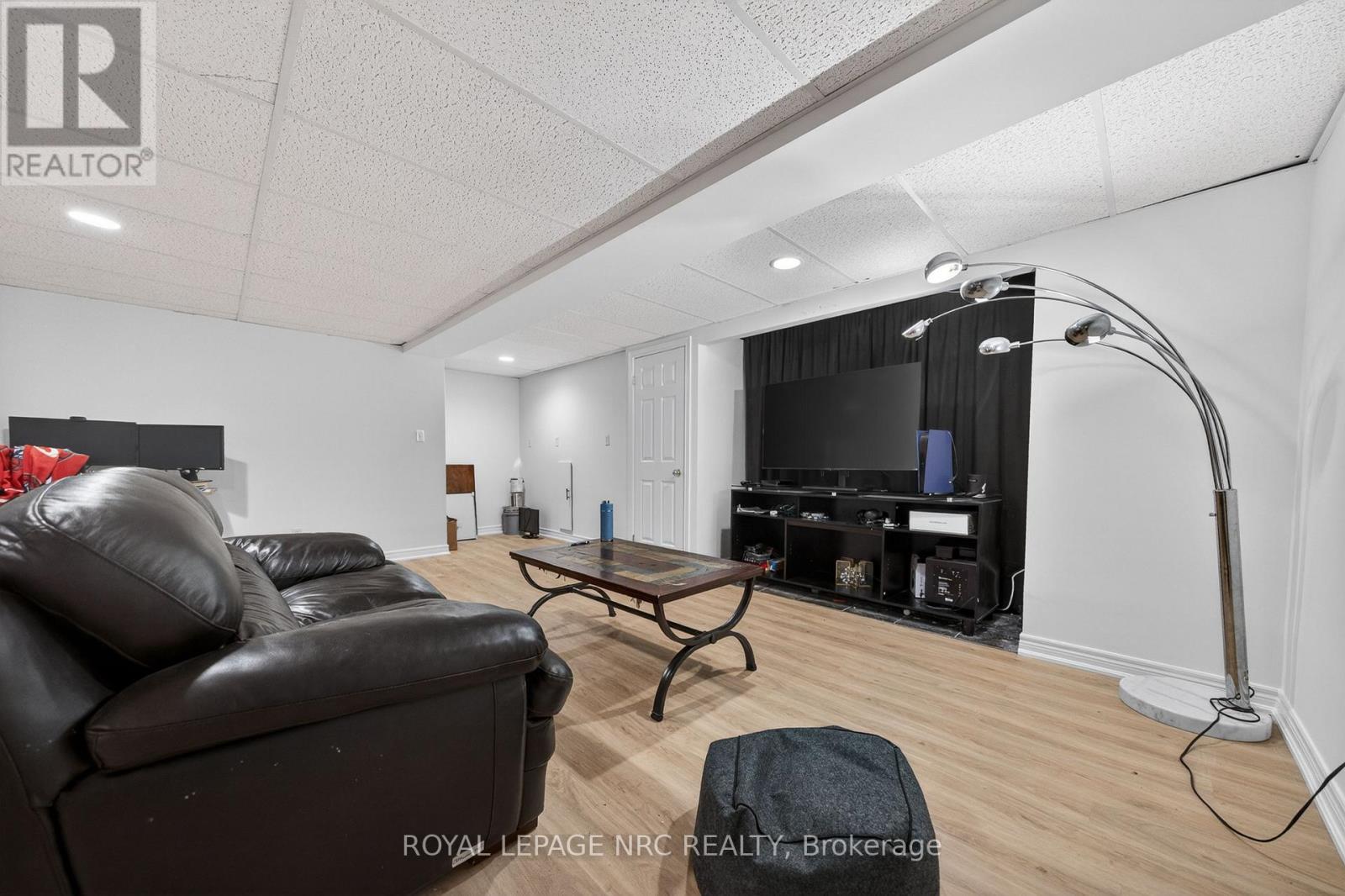 1052 Vansickle Road N, St. Catharines, Ontario  L2S 2X3 - Photo 30 - X13533166