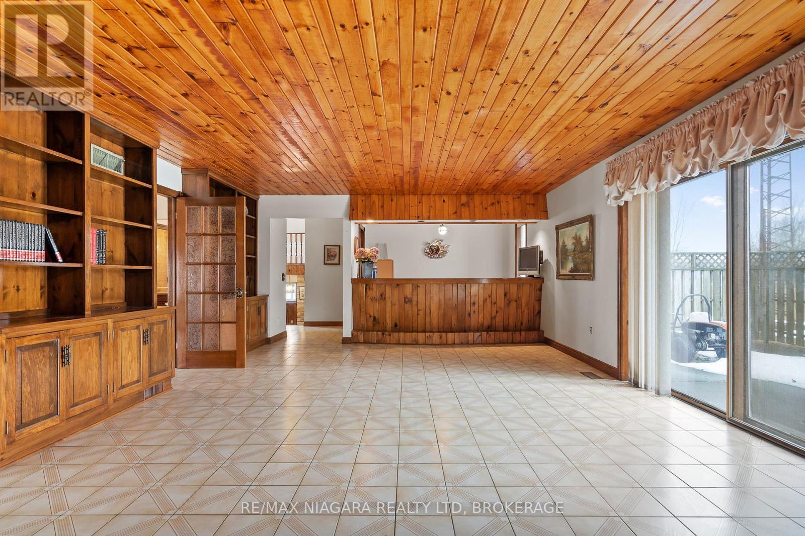 11292 Golf Course Road, Wainfleet, Ontario  L0S 1V0 - Photo 15 - X13533860
