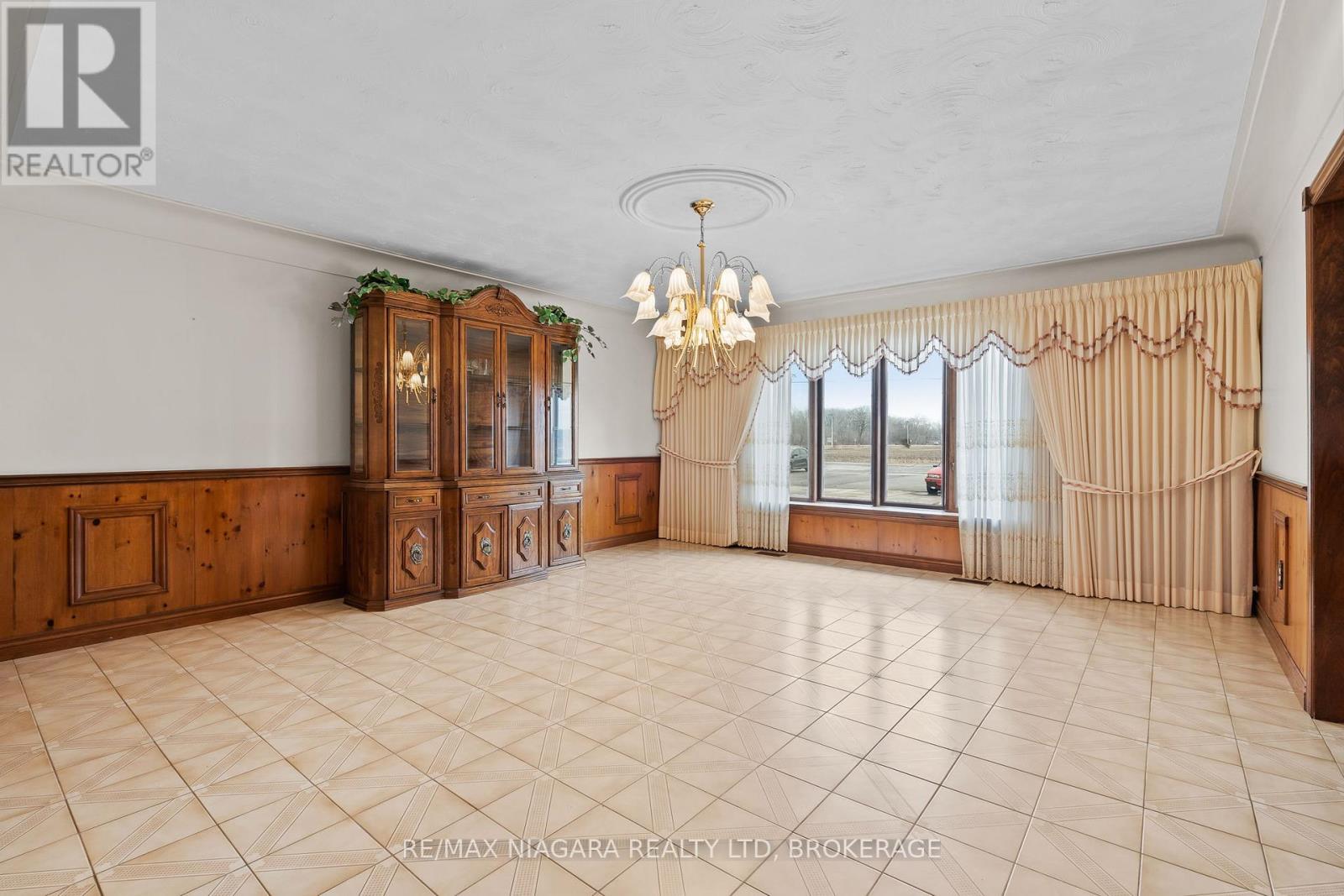 11292 Golf Course Road, Wainfleet, Ontario  L0S 1V0 - Photo 9 - X13533860