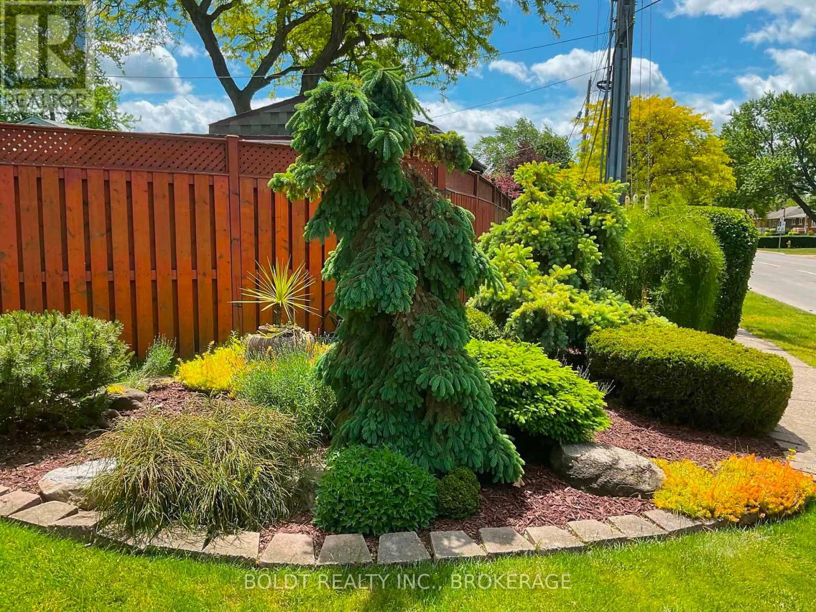 628 Vine Street, St. Catharines, Ontario  L2M 3V5 - Photo 6 - X13535396