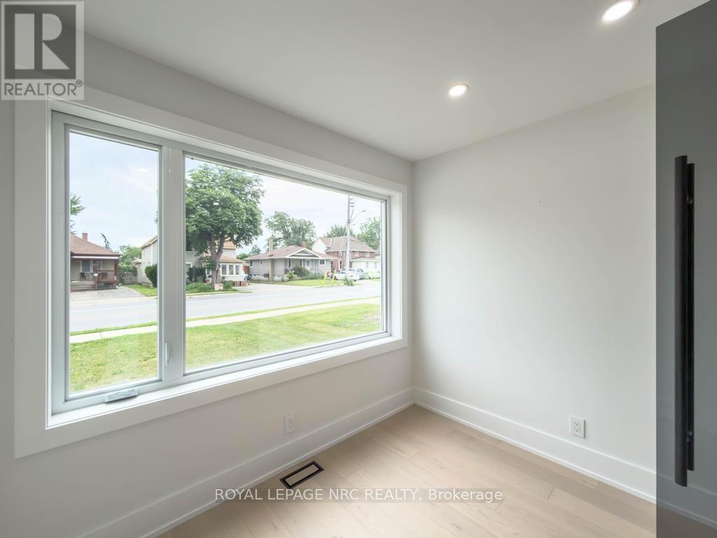 4392 Ontario Street, Lincoln, Ontario  L0R 1B0 - Photo 11 - X13536474