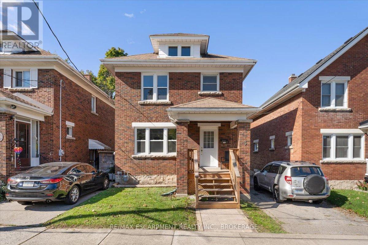 Main - 3 Carleton Street S, Thorold, Ontario  L2V 1Z5 - Photo 1 - X13537058
