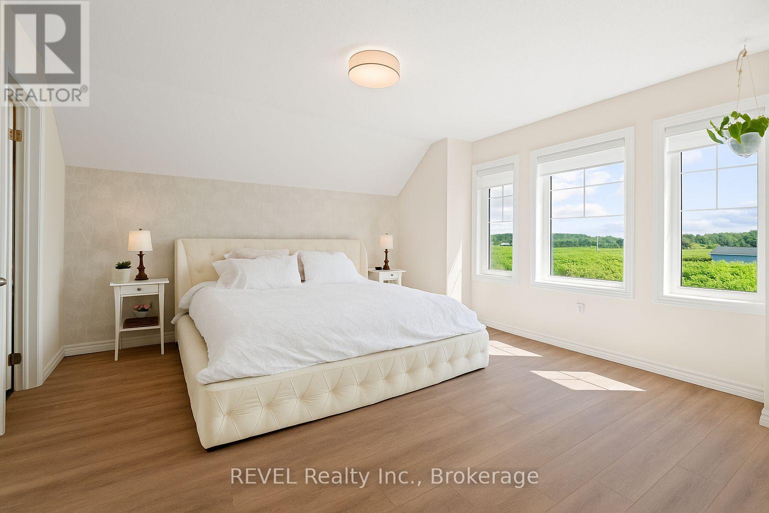 316 Concession 3 Road, Niagara-On-The-Lake, Ontario  L0S 1J0 - Photo 12 - X13537288