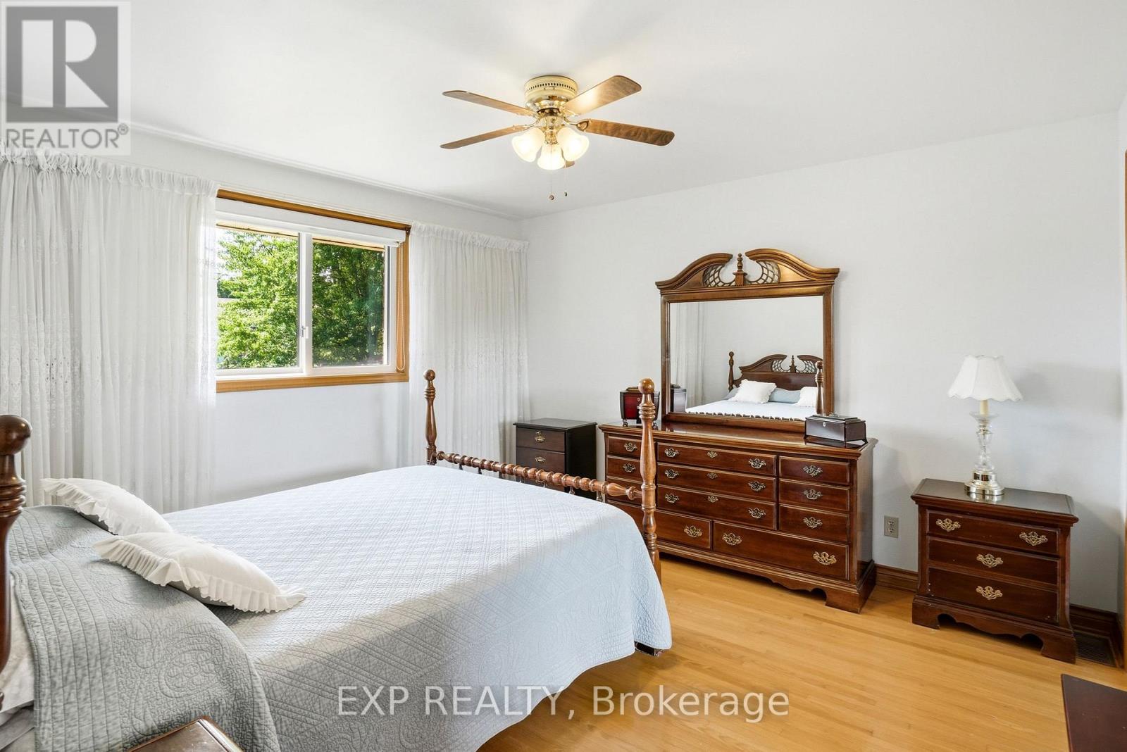 12 Fern Gate, Pelham, Ontario  L0S 1E4 - Photo 15 - X13538964