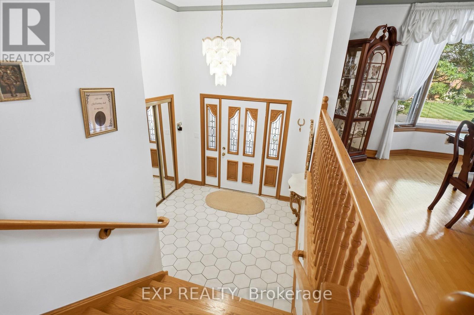 12 Fern Gate, Pelham, Ontario  L0S 1E4 - Photo 6 - X13538964
