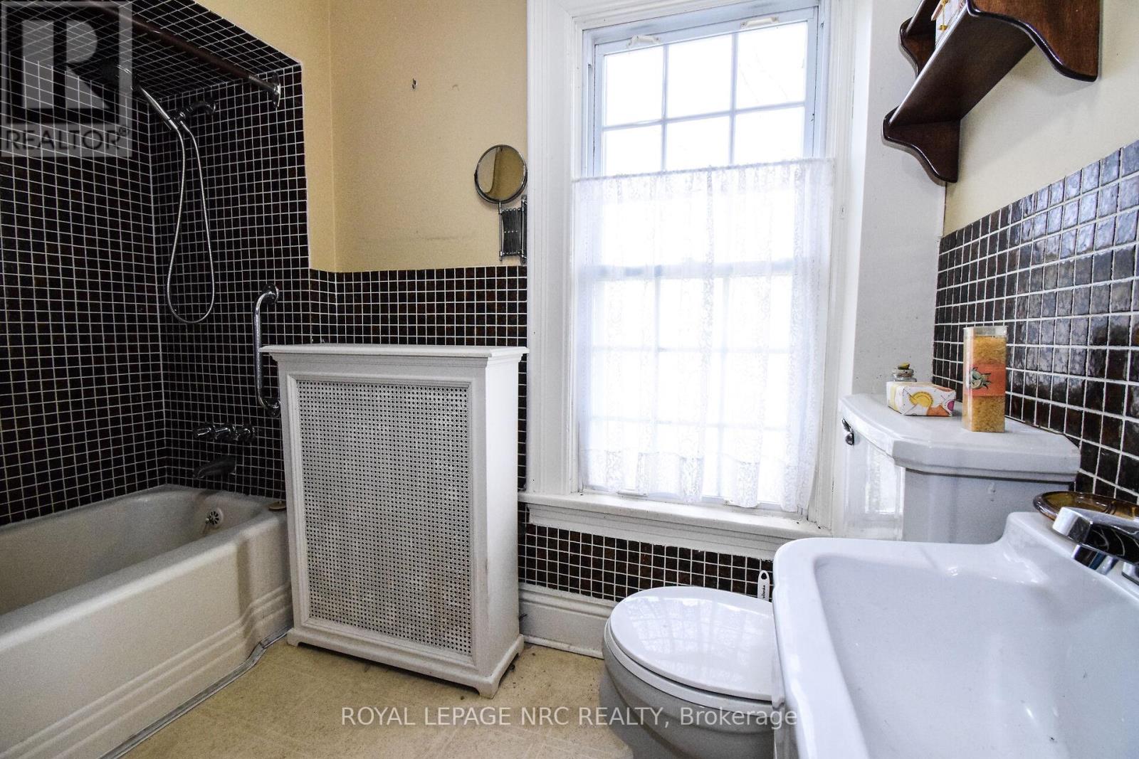499 Townline Road, Niagara-On-The-Lake, Ontario  L0S 1P0 - Photo 39 - X13539342