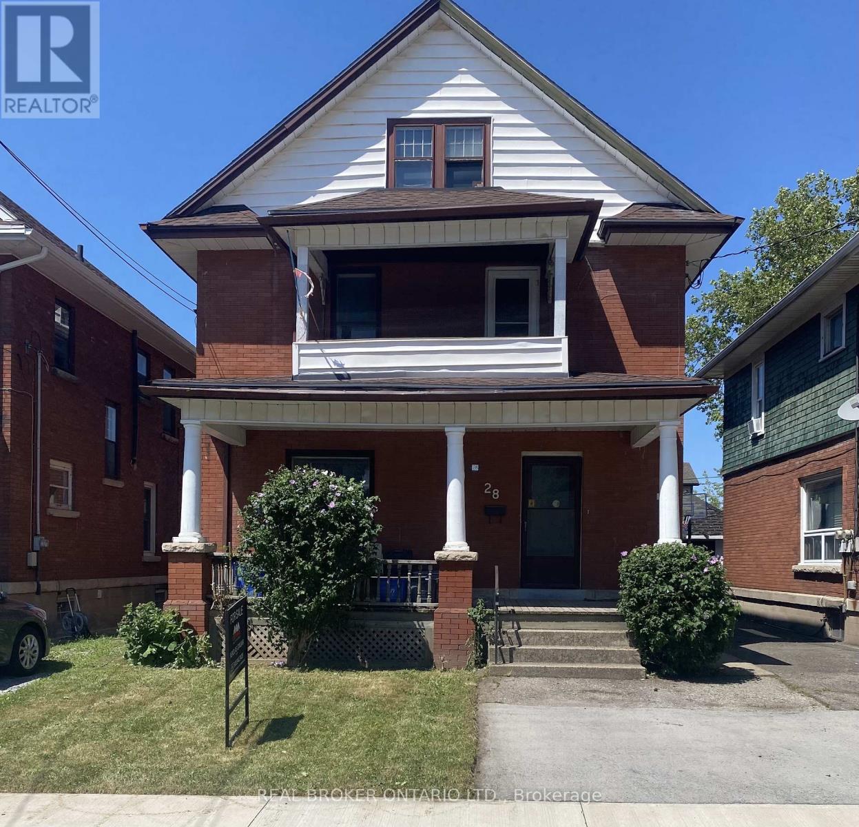 28 Grove Street, Welland, Ontario  L3B 4B4 - Photo 2 - X13541174