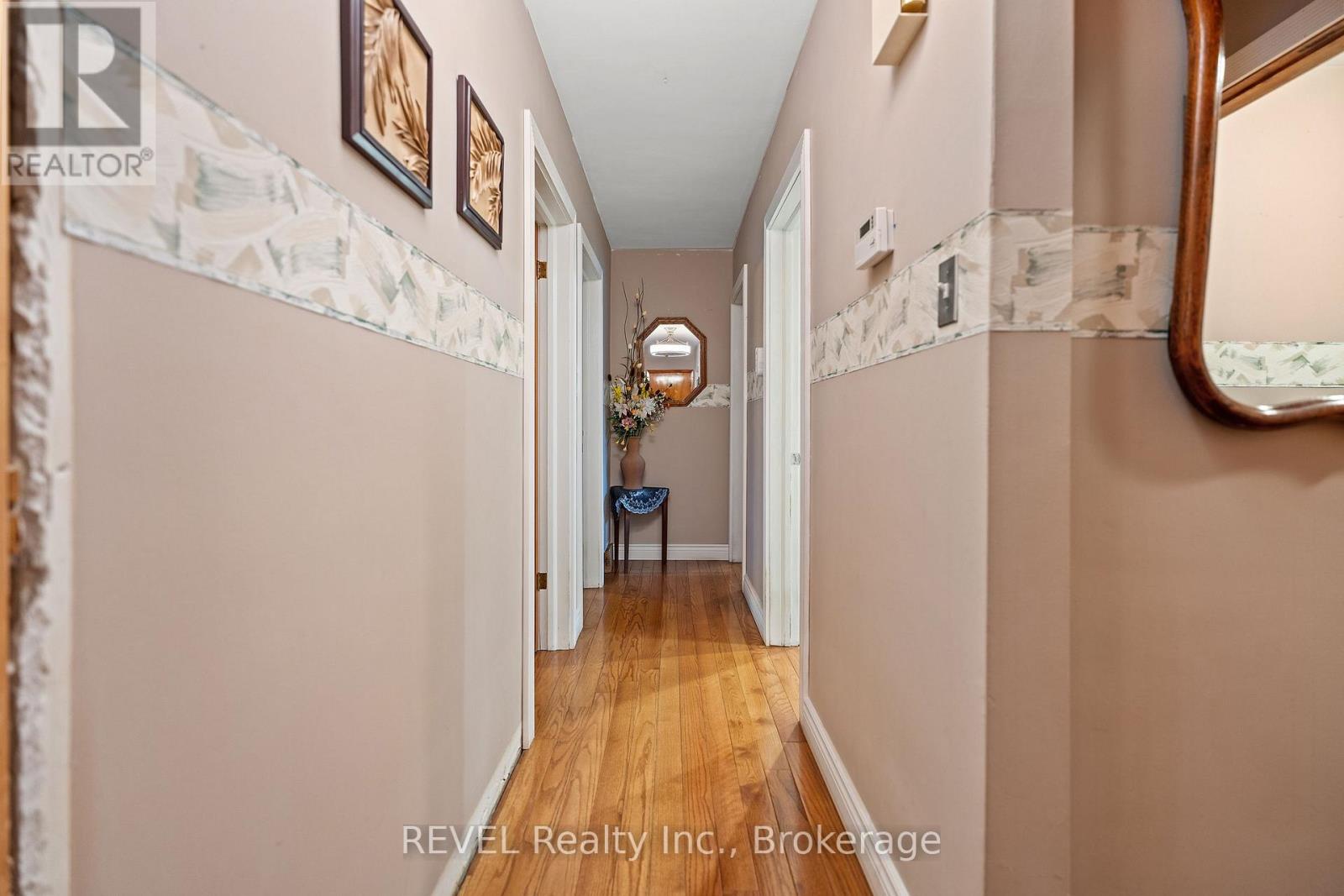 6398 Mountain Road, Niagara Falls, Ontario  L2E 6S4 - Photo 18 - X13542818