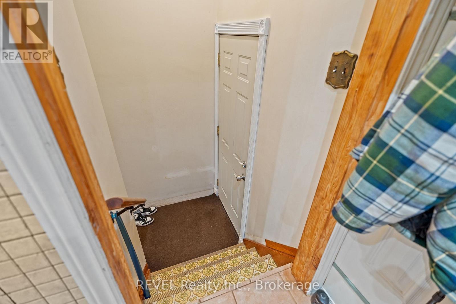 6398 Mountain Road, Niagara Falls, Ontario  L2E 6S4 - Photo 23 - X13542818