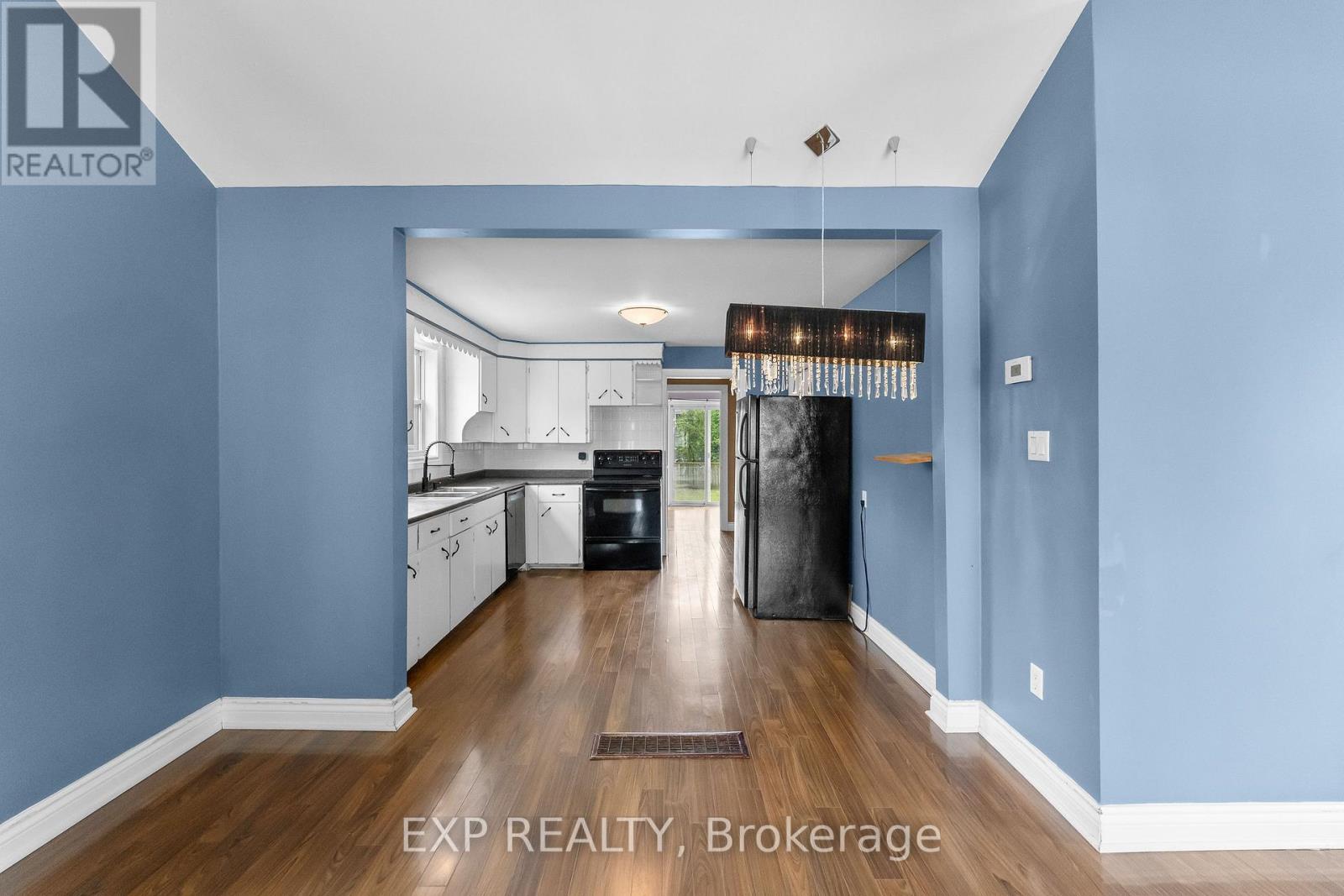 6344 Ash Street, Niagara Falls, Ontario  L2G 2H5 - Photo 10 - X13545636