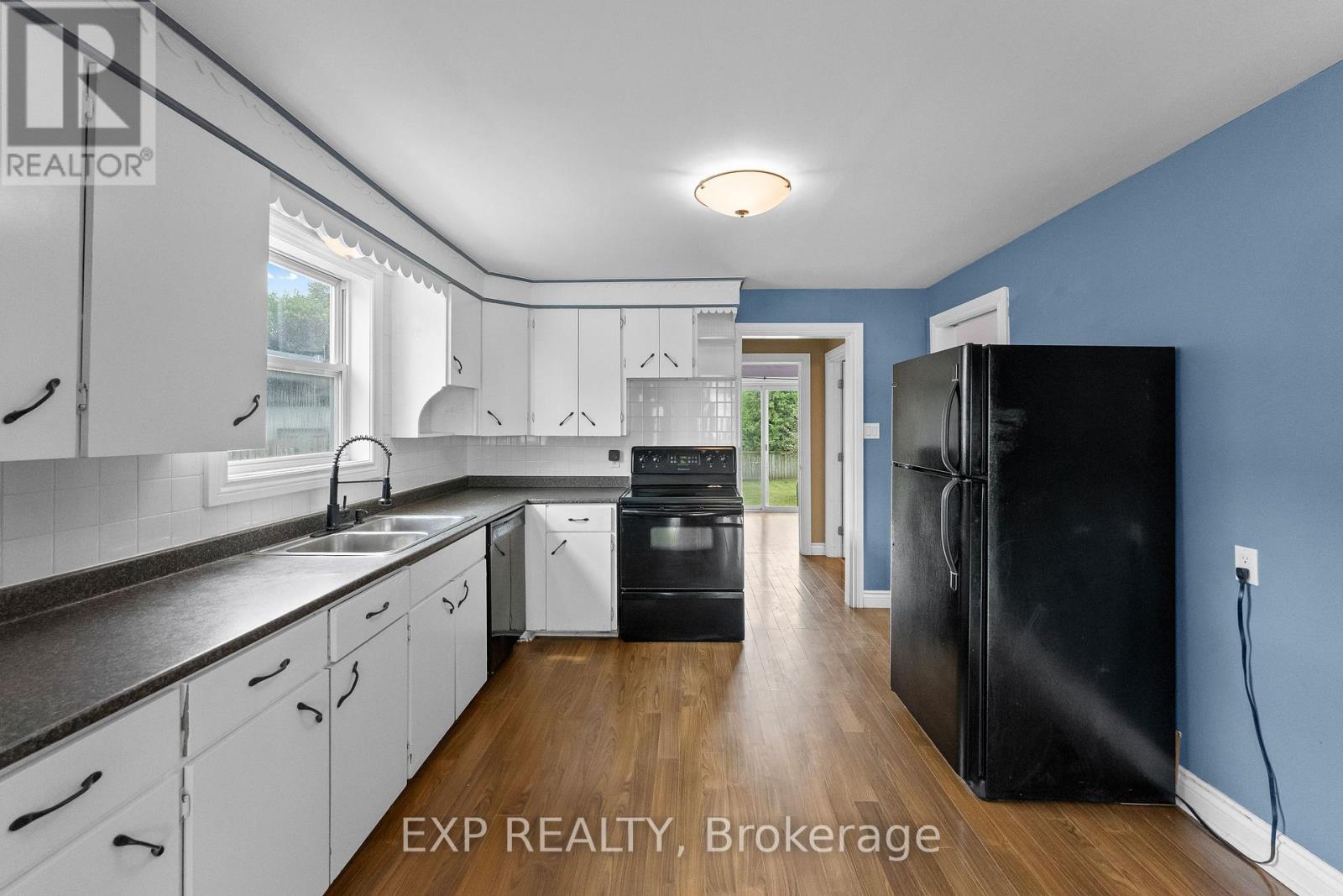 6344 Ash Street, Niagara Falls, Ontario  L2G 2H5 - Photo 11 - X13545636