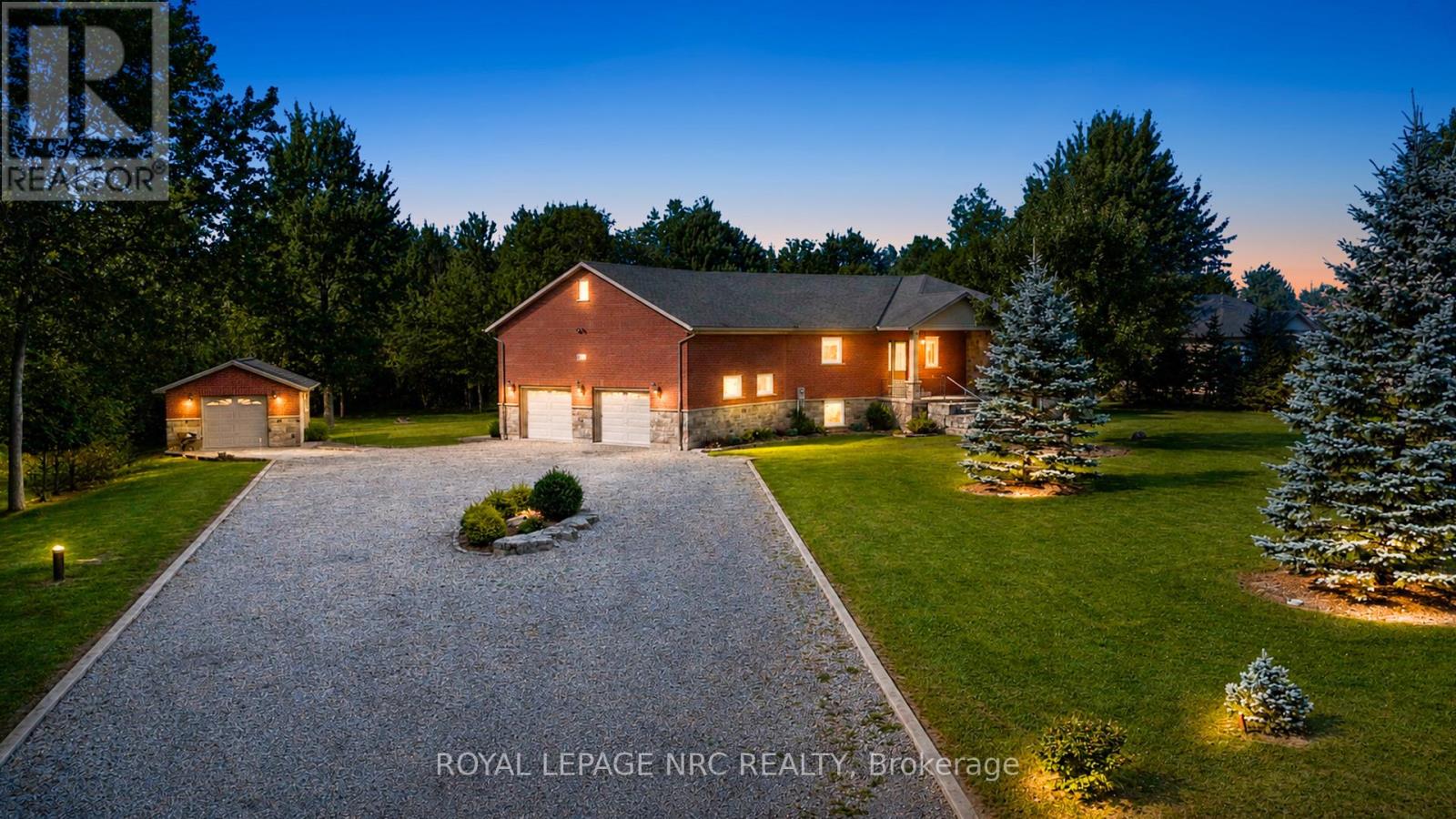 3343 Miller Road, Niagara Falls, Ontario  L2G 0N3 - Photo 1 - X13549138