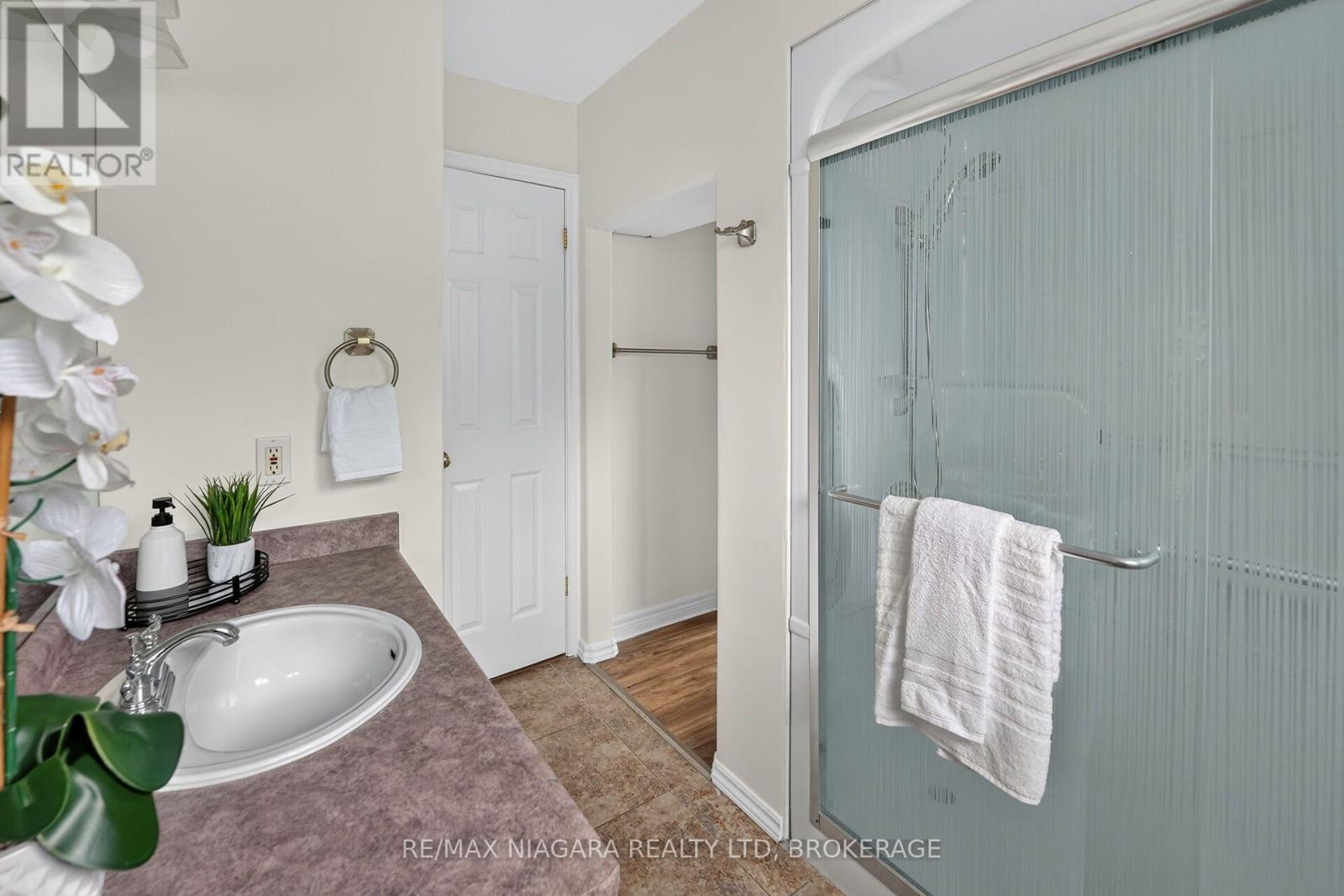 7710 Vincent Street W, Niagara Falls, Ontario  L2H 3B8 - Photo 29 - X13550246