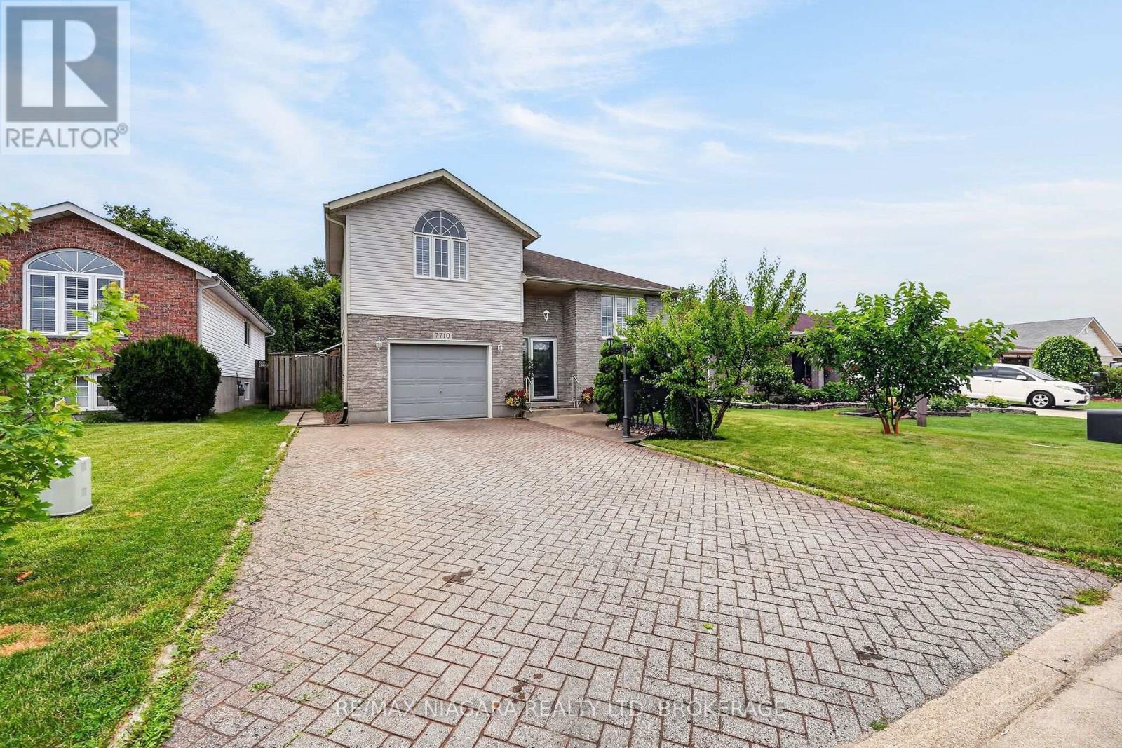 7710 Vincent Street W, Niagara Falls, Ontario  L2H 3B8 - Photo 4 - X13550246