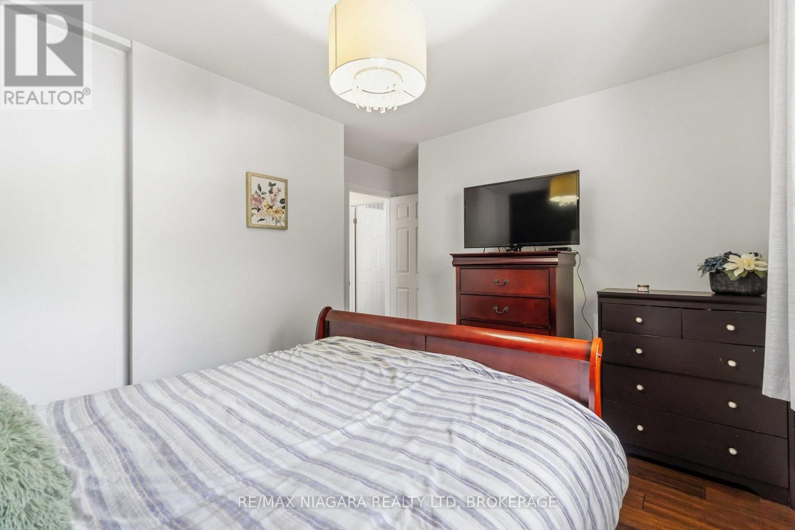 6200 Sherri Avenue, Niagara Falls, Ontario  L2H 2W7 - Photo 21 - X13551020