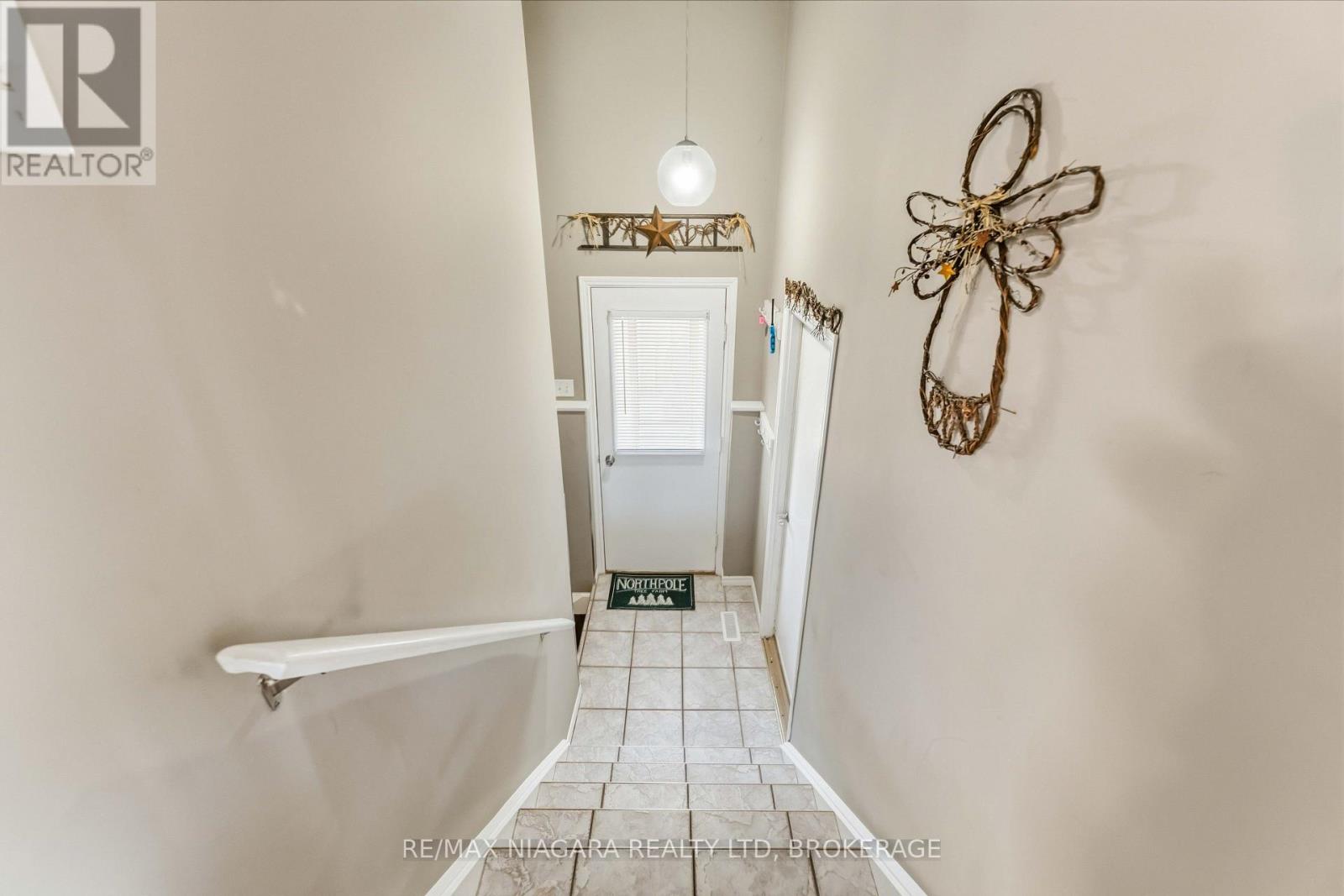 6200 Sherri Avenue, Niagara Falls, Ontario  L2H 2W7 - Photo 24 - X13551020