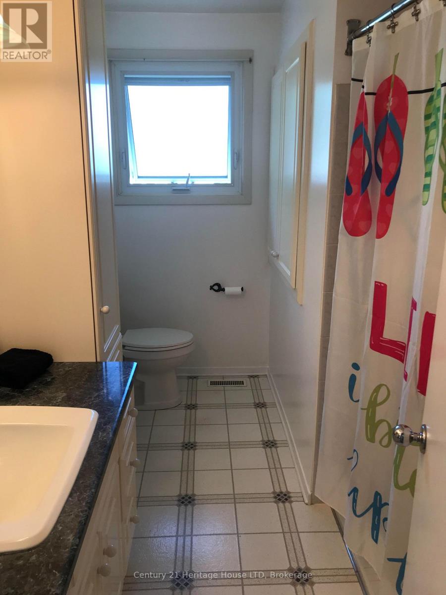 938 Ferndale Avenue, Fort Erie, Ontario  L2A 5S8 - Photo 14 - X13551484