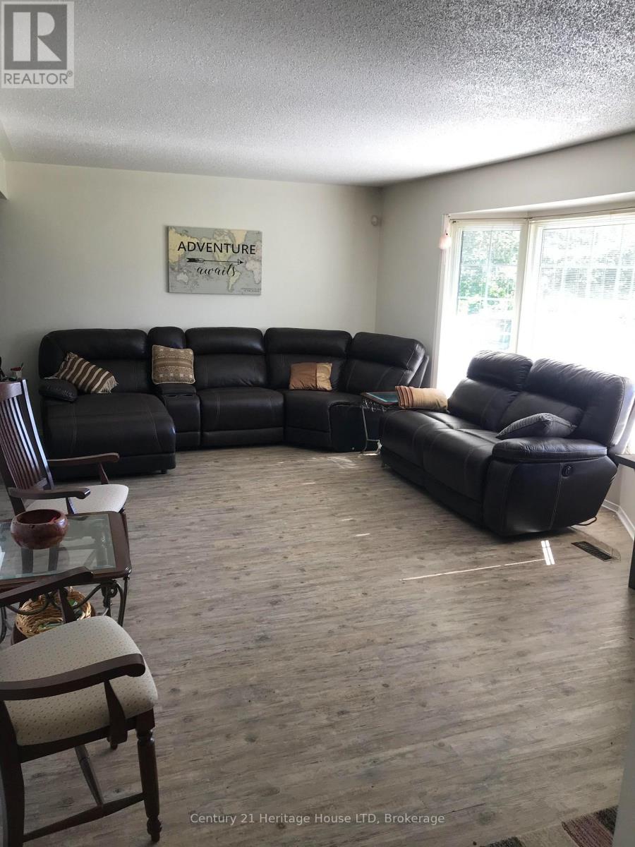 938 Ferndale Avenue, Fort Erie, Ontario  L2A 5S8 - Photo 9 - X13551484