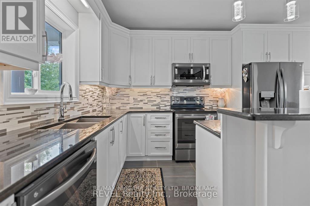 1018 Kerby Street, Fort Erie, Ontario  L2A 0B9 - Photo 11 - X13552142