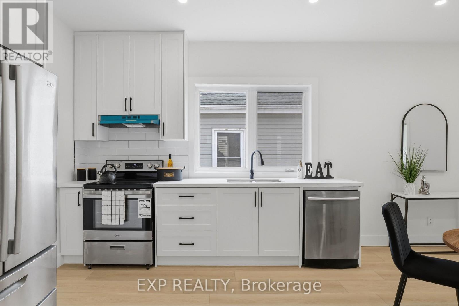 134 Sterling Street, London East, Ontario  N5Y 1Y8 - Photo 6 - X13552782