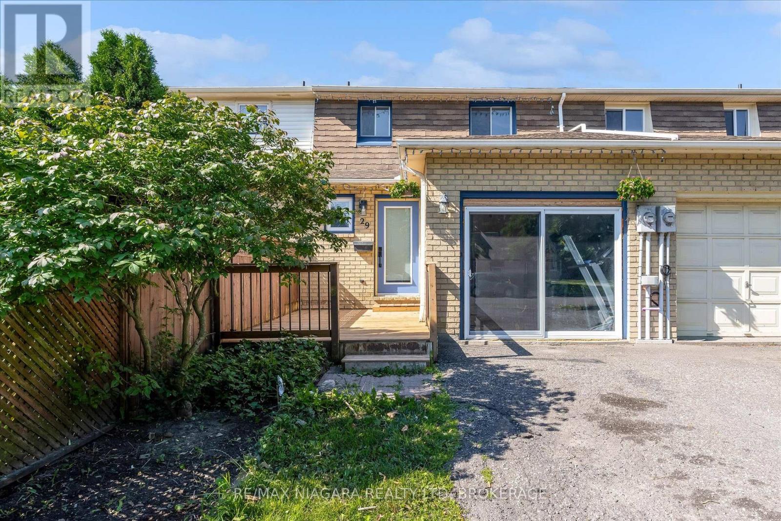 29 Romy Crescent, Thorold, Ontario  L2V 4L1 - Photo 1 - X13556508