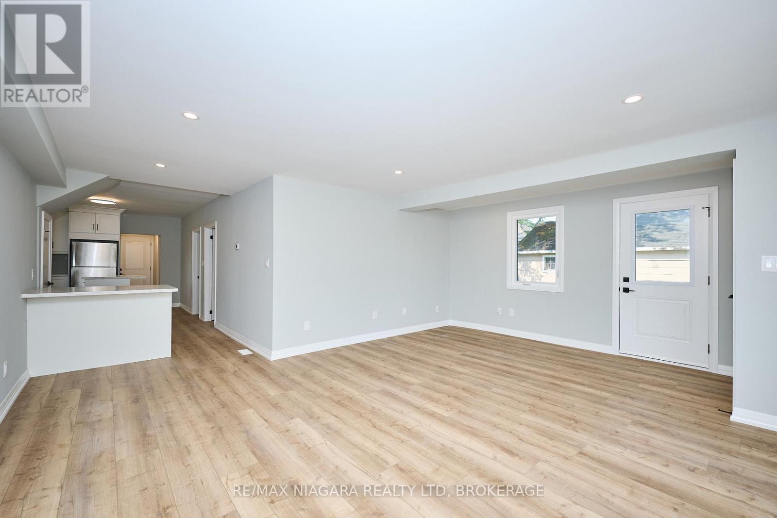 Lower - 19 Maccabee Avenue, Fort Erie, Ontario  L2A 1C7 - Photo 8 - X13556538