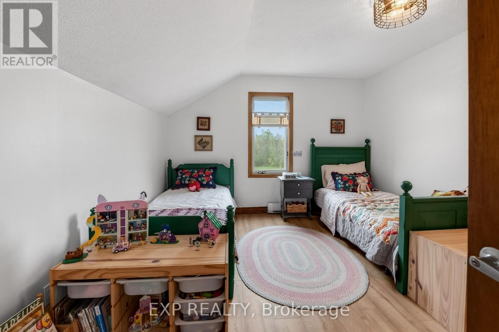 2266 Pettit Road, Fort Erie, Ontario  L2A 5M4 - Photo 31 - X13559366