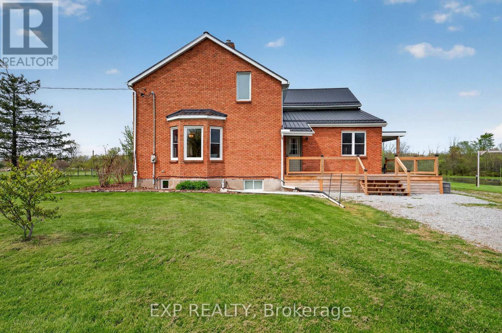 2266 Pettit Road, Fort Erie, Ontario  L2A 5M4 - Photo 42 - X13559366