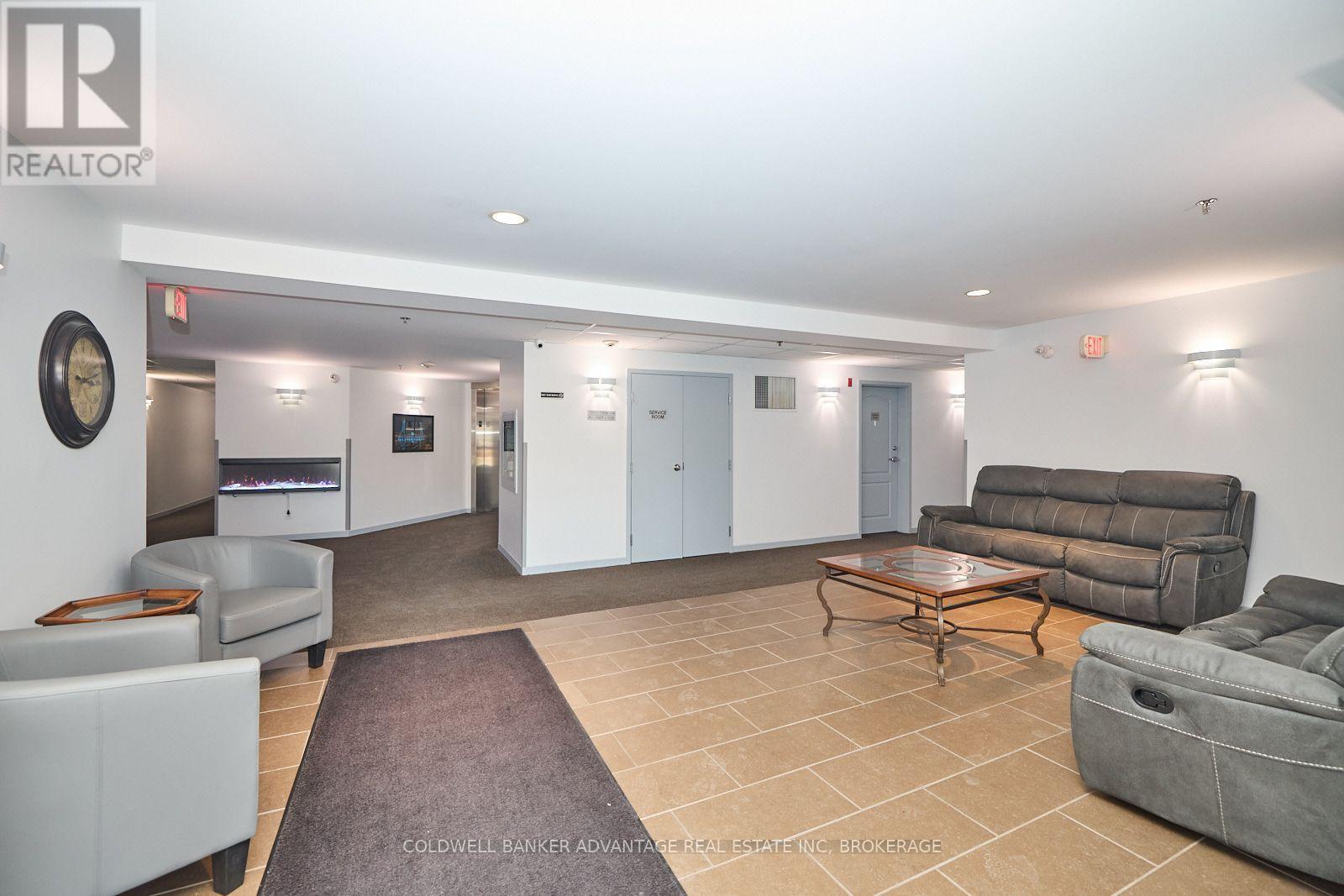 1208 - 330 Prince Charles Drive S, Welland, Ontario  L3C 7B3 - Photo 20 - X13559442