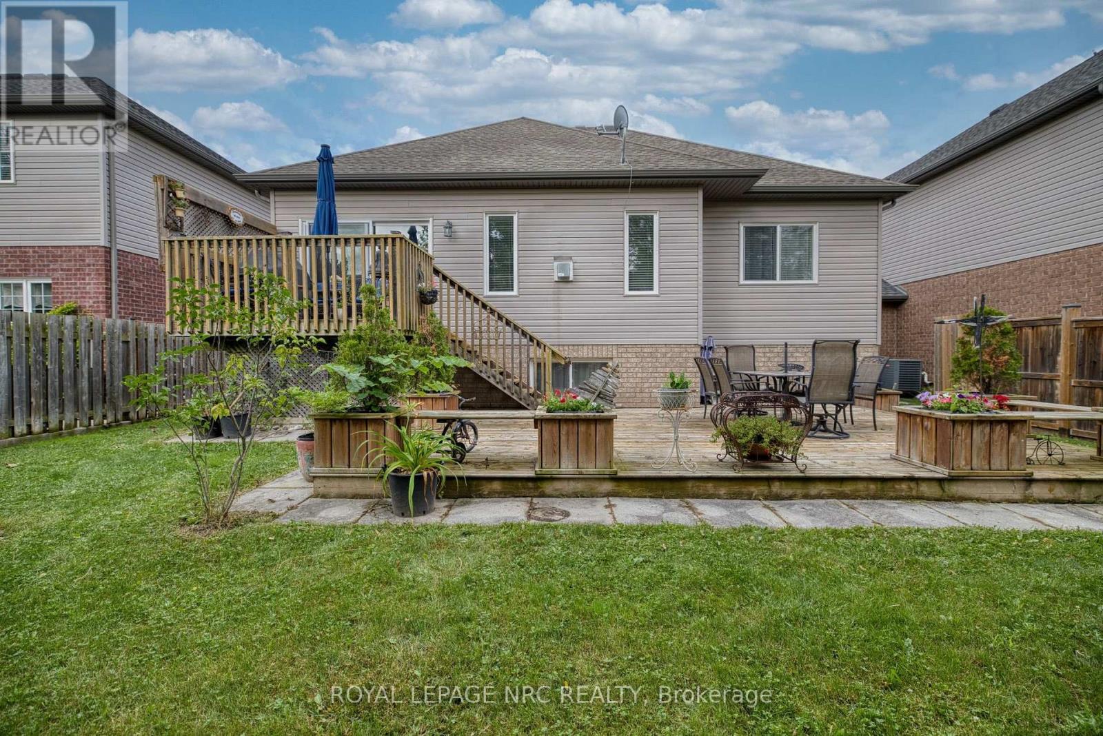 15 Fisher Drive, Niagara-On-The-Lake, Ontario  L0S 1T0 - Photo 24 - X13559828