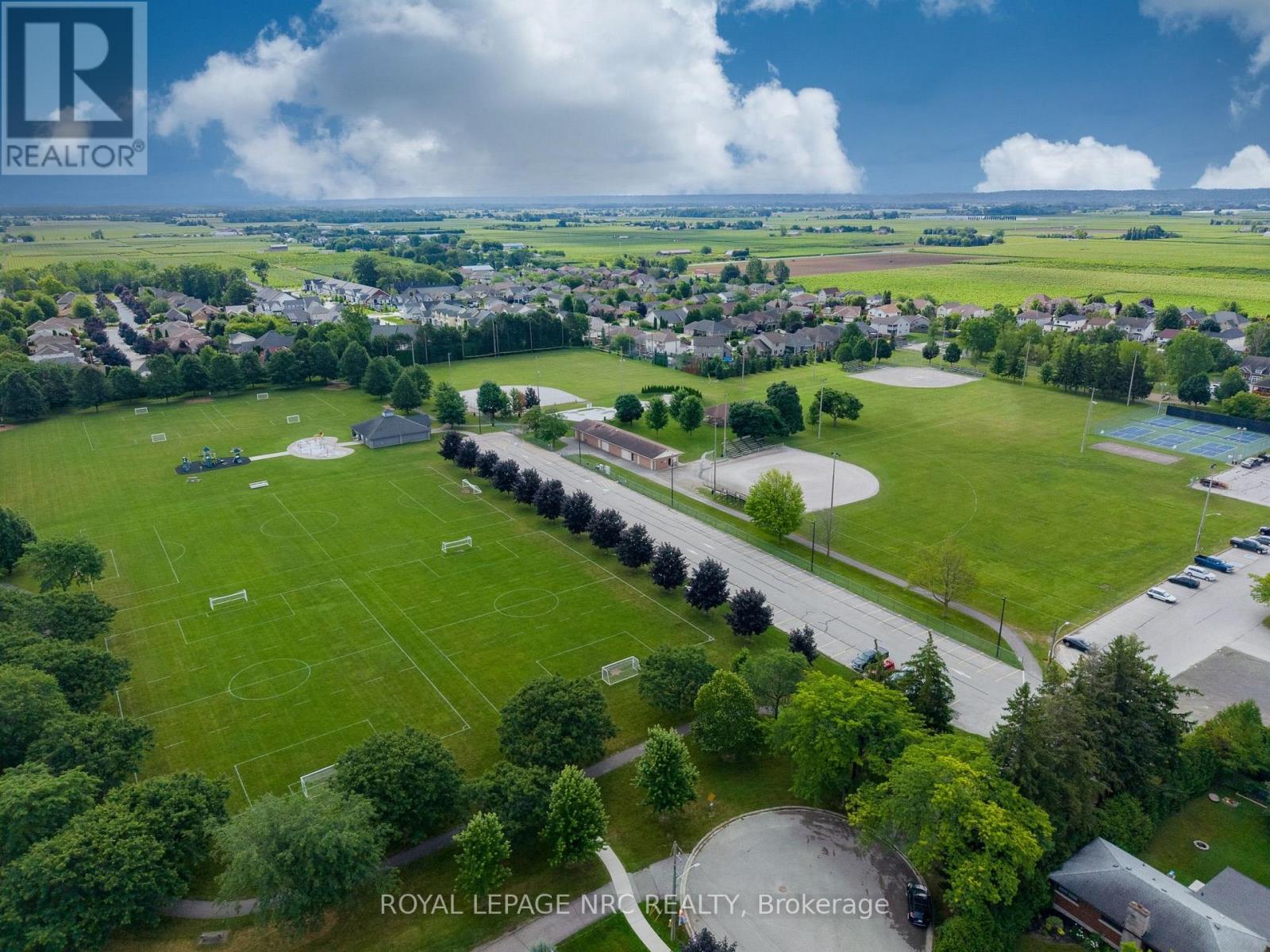 15 Fisher Drive, Niagara-On-The-Lake, Ontario  L0S 1T0 - Photo 32 - X13559828
