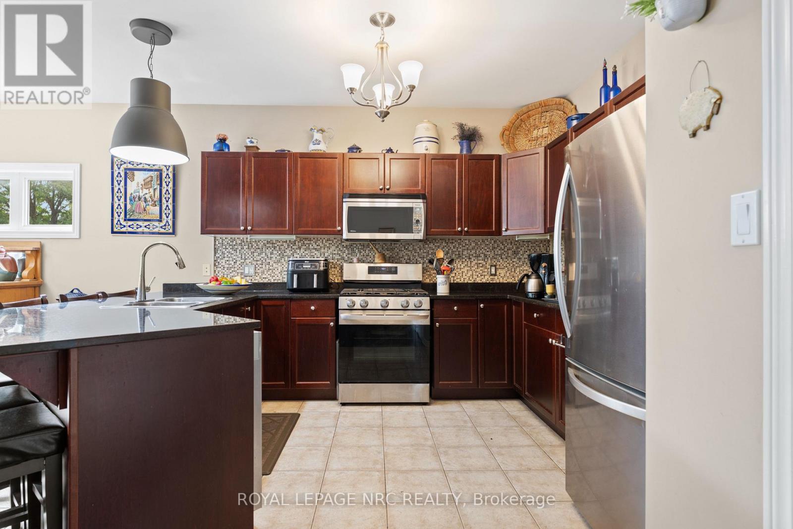 15 Fisher Drive, Niagara-On-The-Lake, Ontario  L0S 1T0 - Photo 4 - X13559828