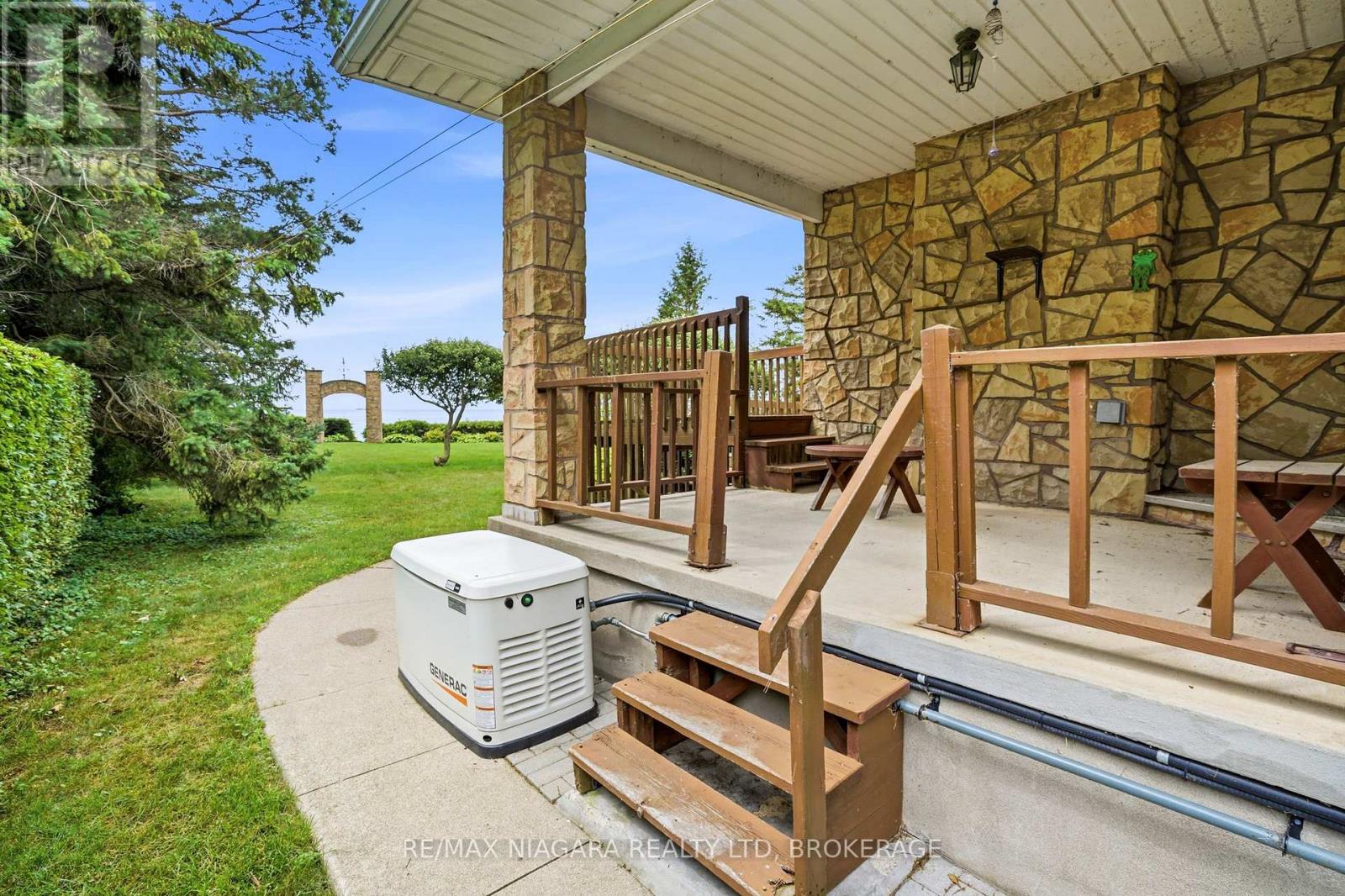 599 Lakeshore Road E, Port Colborne, Ontario  L3K 5V3 - Photo 39 - X13560590