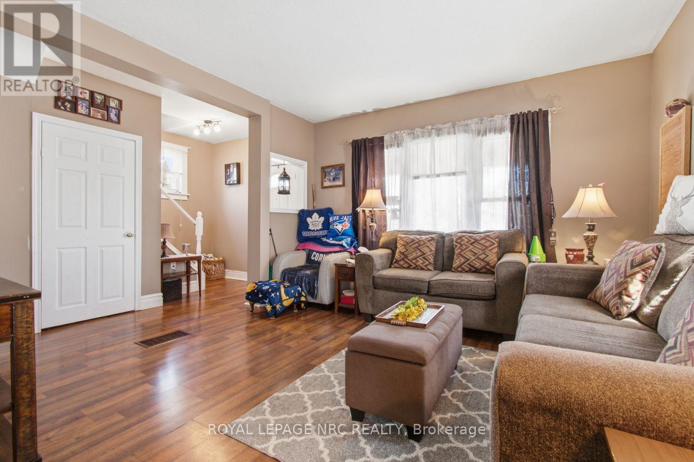 267 Killaly Street E, Port Colborne, Ontario  L3K 1P2 - Photo 5 - X13560834