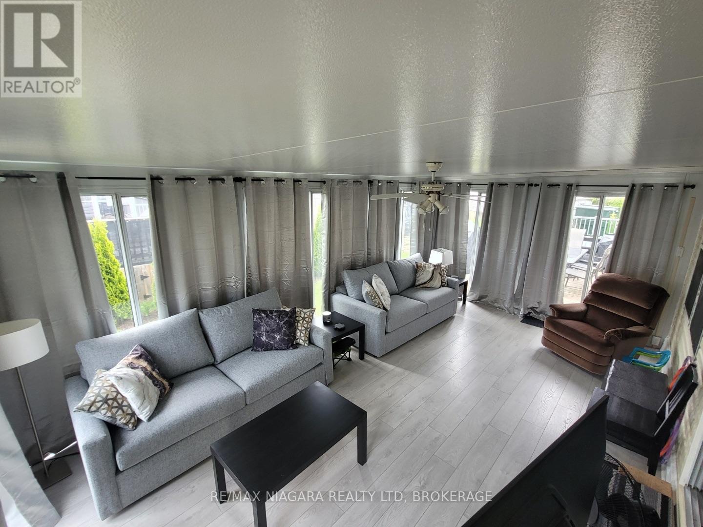113 Quarry View Village, Port Colborne, Ontario  L0S 1R0 - Photo 4 - X13561946