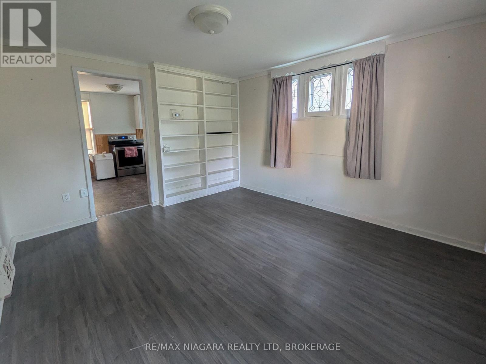 6070 Culp Street, Niagara Falls, Ontario  L2G 2B7 - Photo 6 - X13563240