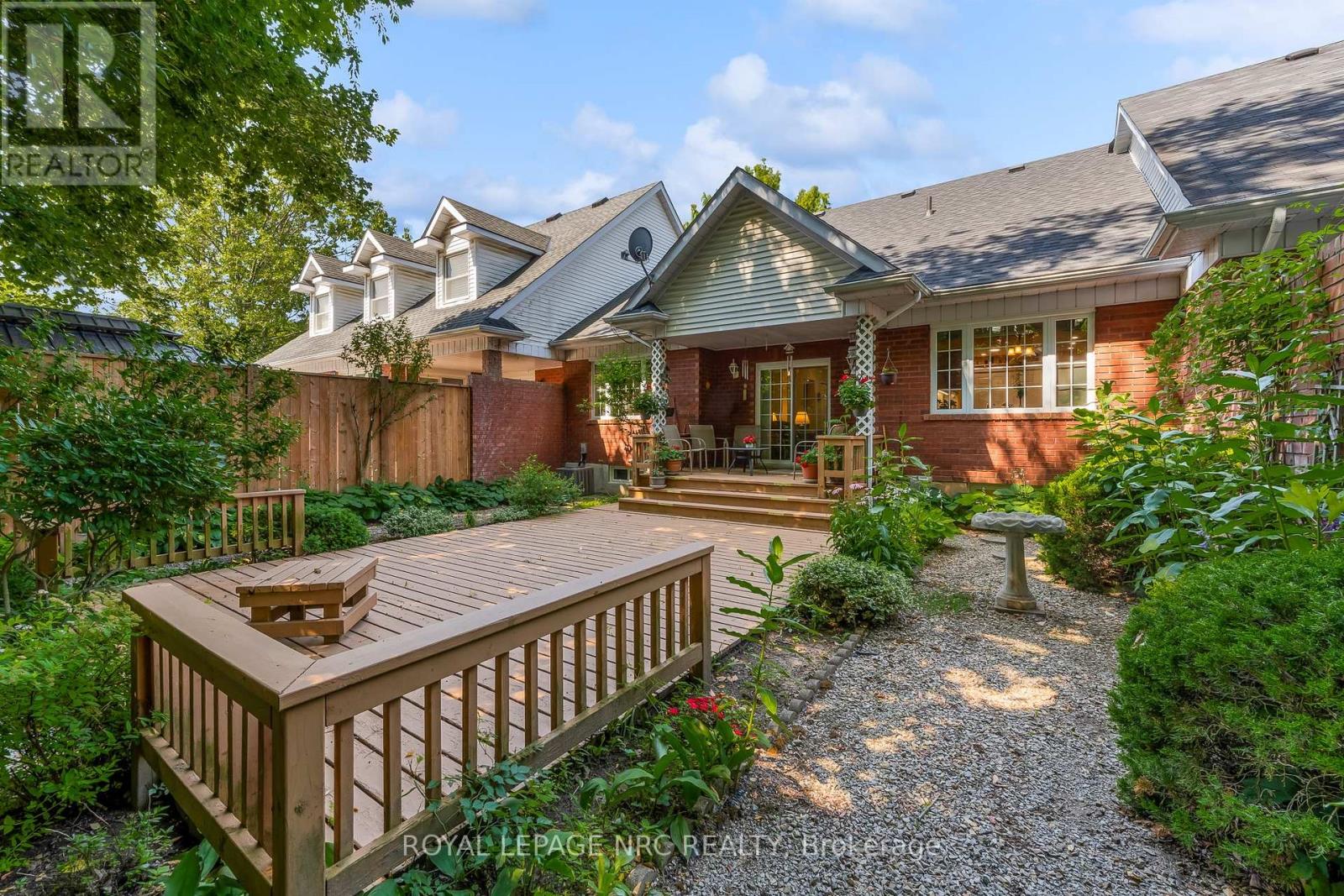 25 Milburn Drive, Pelham, Ontario  L0S 1E4 - Photo 4 - X13563302