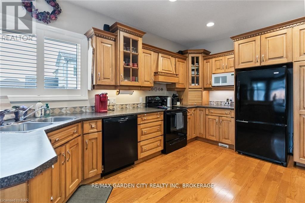 100 Thorold Road E, Welland, Ontario  L3C 7A6 - Photo 10 - X13565098