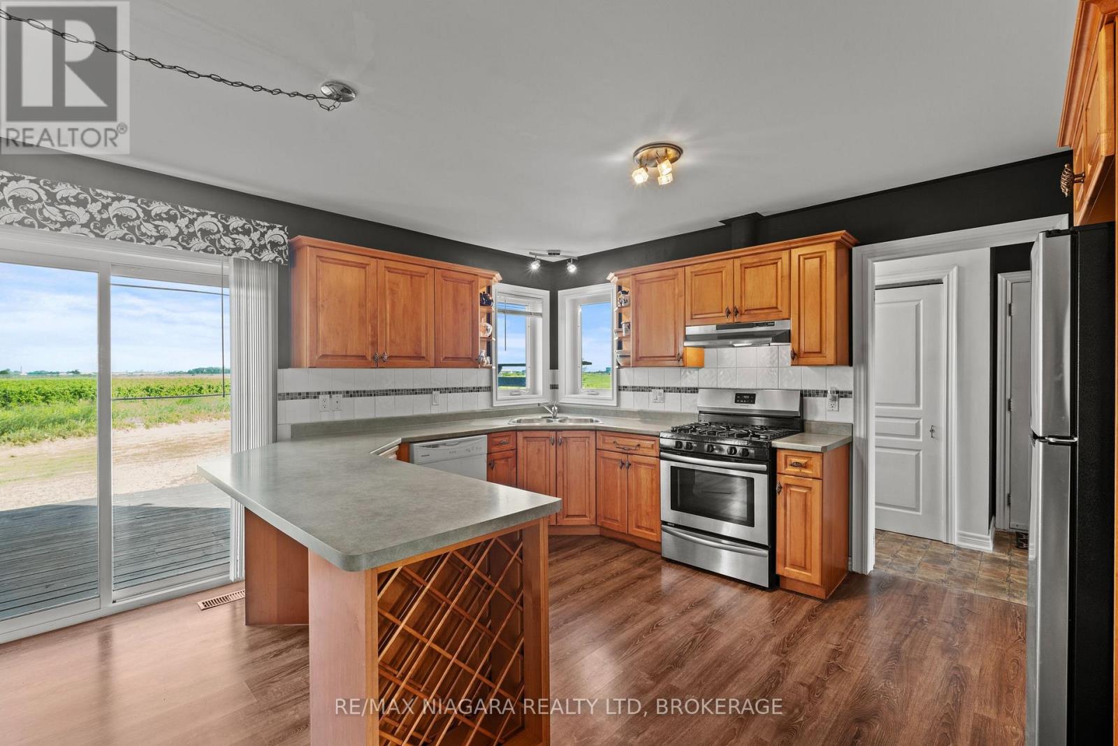 374 Niagara Stone Road, Niagara-On-The-Lake, Ontario  L0S 1J0 - Photo 17 - X13567140