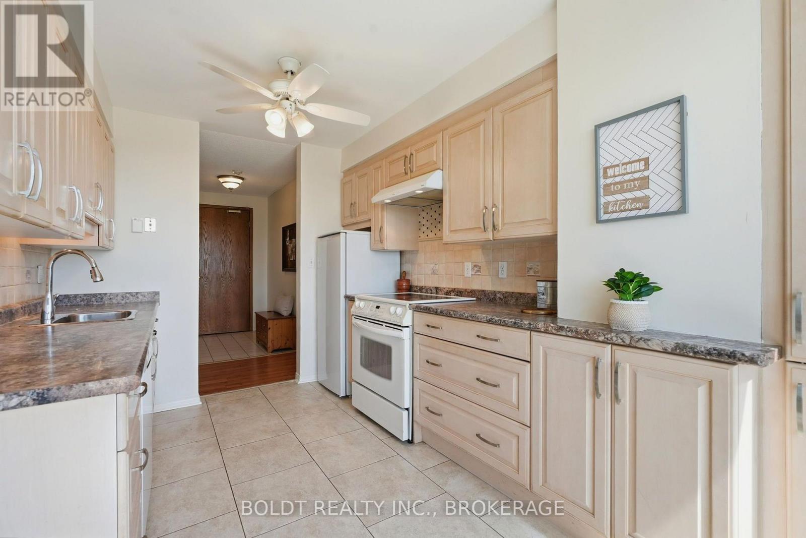 702 - 3 Towering Heights Boulevard, St. Catharines, Ontario  L2T 4A4 - Photo 22 - X13567332
