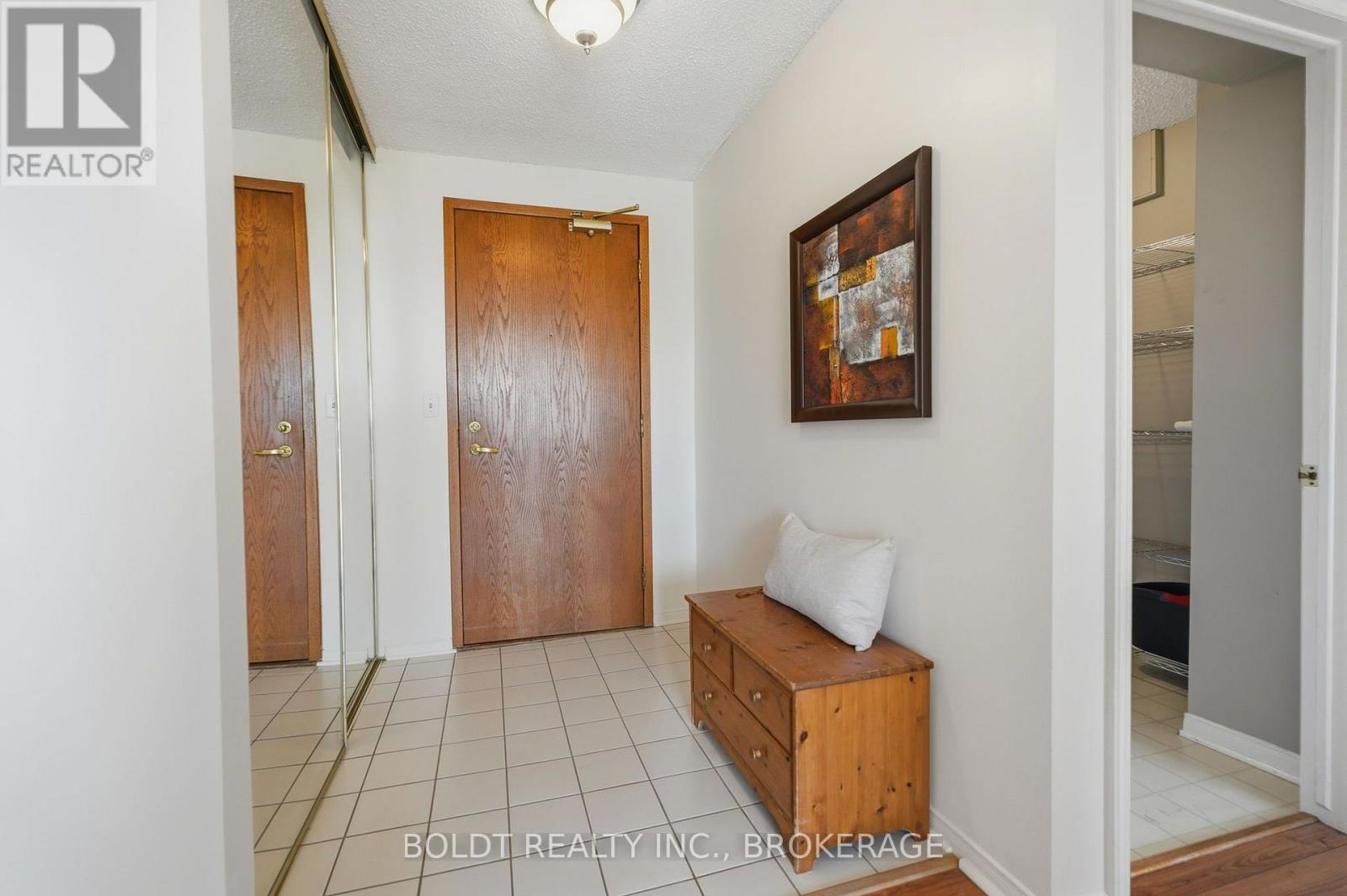 702 - 3 Towering Heights Boulevard, St. Catharines, Ontario  L2T 4A4 - Photo 8 - X13567332