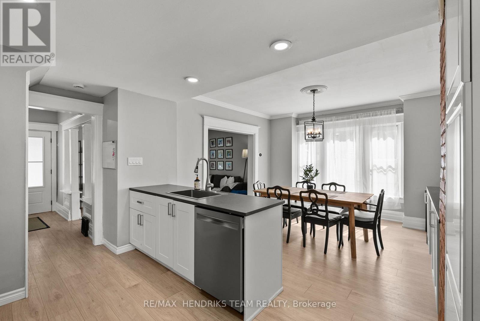 69 Chaplin Avenue, St. Catharines, Ontario  L2R 2E8 - Photo 16 - X13568050