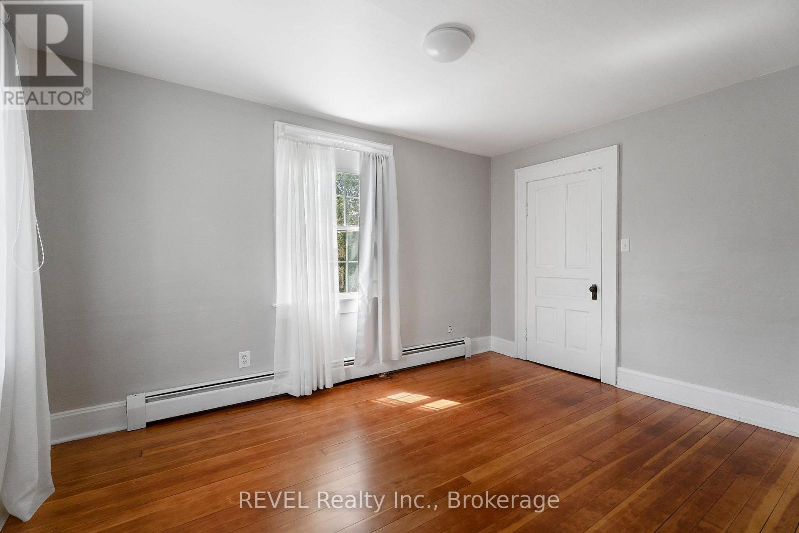 166 North Street N, Fort Erie, Ontario  L2A 3R7 - Photo 17 - X13568098